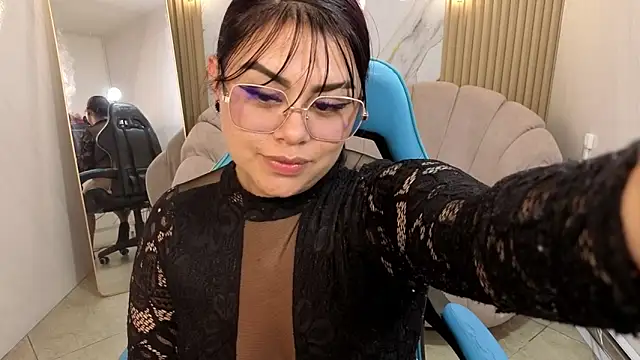 Samantha Roberts b online show from 20, 3, 2026