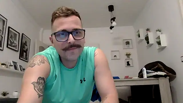 Snapshot of yanick931 chatting on 29, 4, 2026 yanick931 online show from 29, 4, 2026