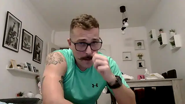 Snapshot of yanick931 chatting on 16, 5, 2026 yanick931 online show from 16, 5, 2026
