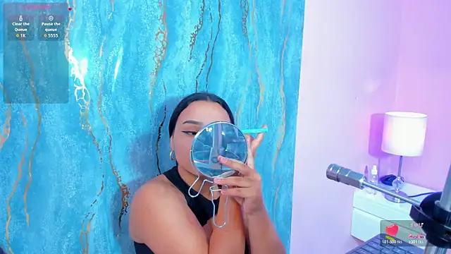 lia sucker online show from 6, 8, 2026