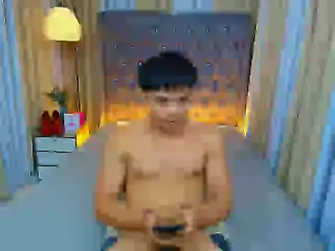 Snapshot of Miguel_Kepler chatting on 6, 4, 2026 Miguel Kepler online show from 6, 4, 2026