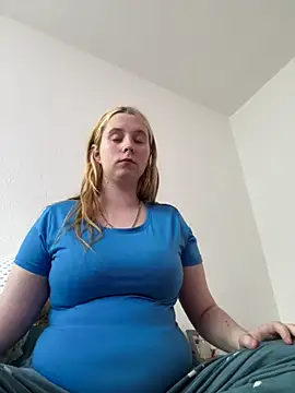 Young Milka online show from 17, 3, 2026