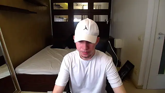 KrewVaughn online show from 17, 3, 2026