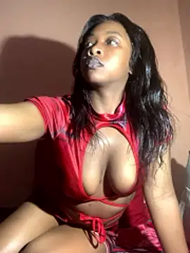 Snapshot of Caramel_Beauty chatting on 11, 4, 2026 Caramel Beauty online show from 11, 4, 2026