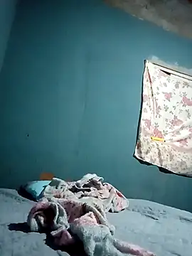 Snapshot of putinha1745 chatting on 13, 3, 2026 putinha1745 online show from 13, 3, 2026