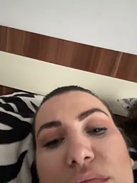 Snapshot of SweetCurvess chatting on 22, 3, 2026 SweetCurvess online show from 22, 3, 2026