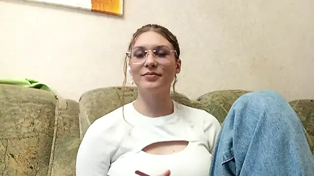 Snapshot of TheLastCentury chatting on 18, 3, 2026 TheLastCentury online show from 18, 3, 2026