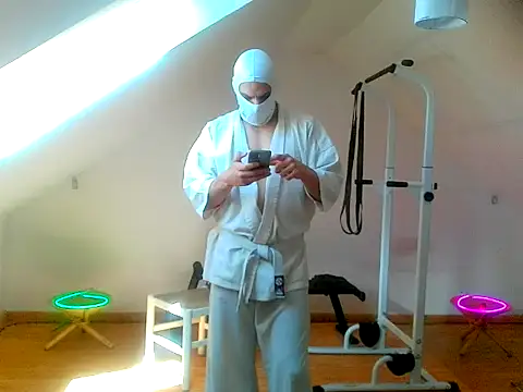 NinjaLaser online show from 21, 4, 2026