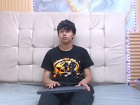 Snapshot of mauren_icarus chatting on 16, 3, 2026 mauren icarus online show from 16, 3, 2026