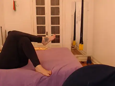 Snapshot of Polyglot_Goddess chatting on 19, 3, 2026 Polyglot Goddess online show from 19, 3, 2026