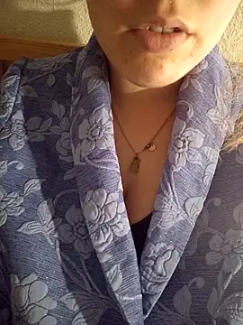 kitsuneniki online show from 16, 3, 2026