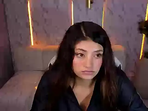 Lia queen tx online show from 21, 3, 2026