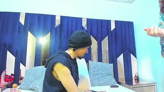 KikyoAndDrey online show from 6, 5, 2026