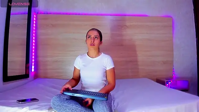 ambarvioletcm online show from 23, 3, 2026