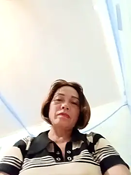 Lyly22x online show from 29, 3, 2026