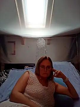 roxy 74 online show from 20, 5, 2026