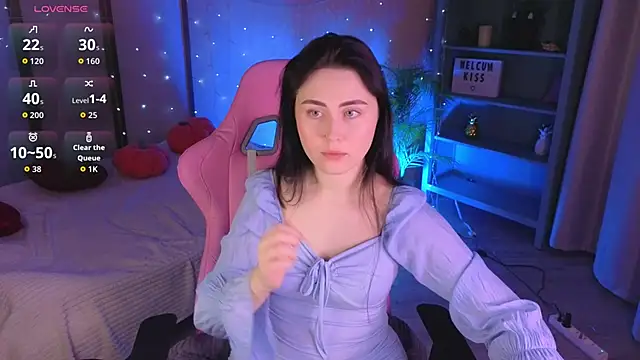 NoraLumi online show from 5, 5, 2026