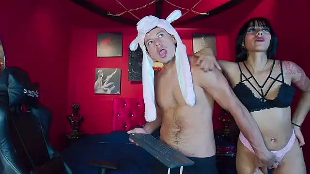 Chloe MagnusKnight  online show from 21, 3, 2026