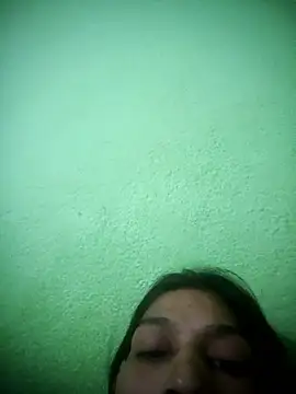 nidhiyadav00 online show from 7, 4, 2026