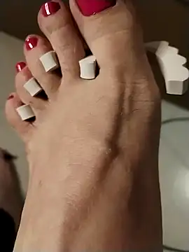 feetandcock85 online show from 17, 3, 2026