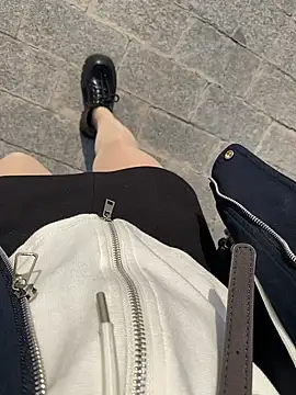 AIone se online show from 10, 4, 2026