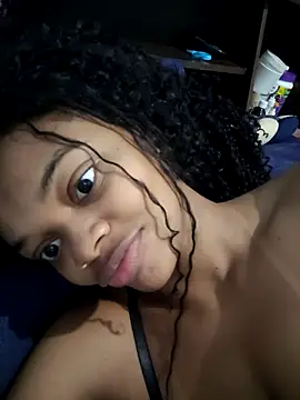 Snapshot of marialuiza2027 chatting on 29, 3, 2026 marialuiza2027 online show from 29, 3, 2026