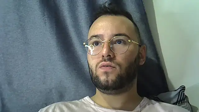 Snapshot of piazaocwb23 chatting on 8, 7, 2026 piazaocwb23 online show from 8, 7, 2026