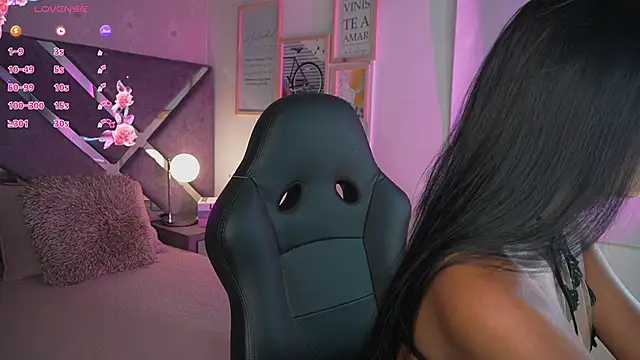 Naomi-Gray online show from 30, 5, 2026