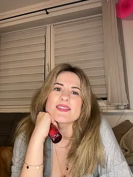 Mina Foxx online show from 14, 3, 2026