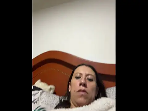 ItsAmara online show from 2, 7, 2026