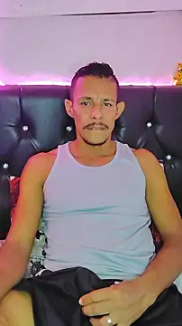 Snapshot of junior_2026 chatting on 13, 3, 2026 junior 2026 online show from 13, 3, 2026