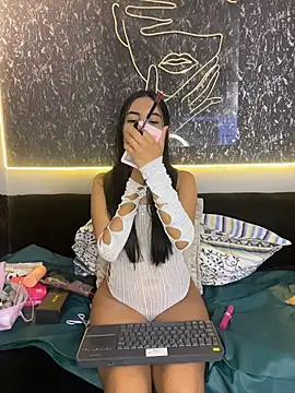 Gretel Streit online show from 6, 6, 2026