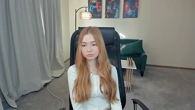 Snapshot of DebbraTobon chatting on 14, 3, 2026 DebbraTobon online show from 14, 3, 2026