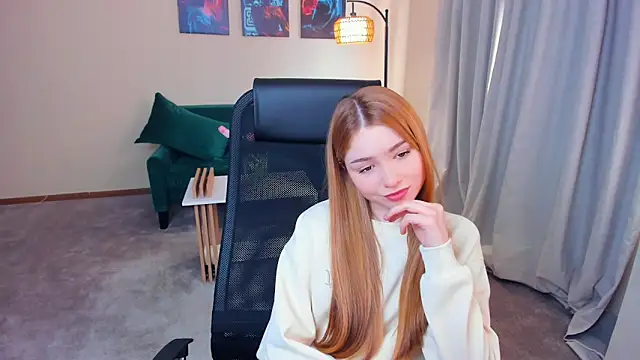 Snapshot of DebbraTobon chatting on 17, 3, 2026 DebbraTobon online show from 17, 3, 2026