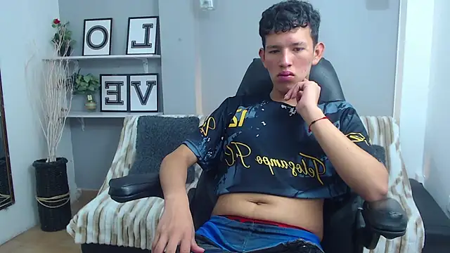 Emmanuel Salvatore online show from 24, 3, 2026