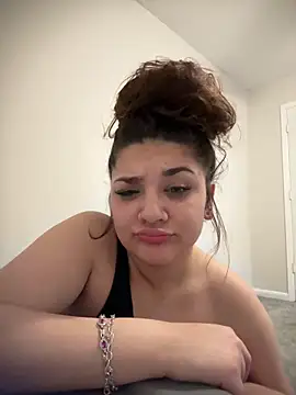 Snapshot of treasurebabii chatting on 21, 3, 2026 treasurebabii online show from 21, 3, 2026