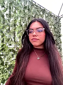 Valentine pink online show from 17, 3, 2026