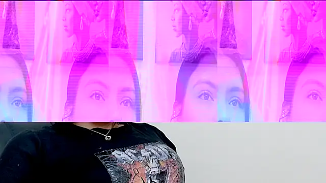 hotlatinaluna23 online show from 20, 4, 2026