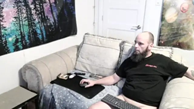 Snapshot of willywet chatting on 19, 3, 2026 willywet online show from 19, 3, 2026