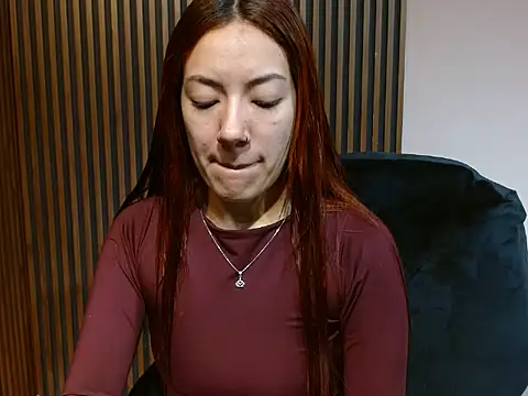 desk  desire online show from 20, 3, 2026