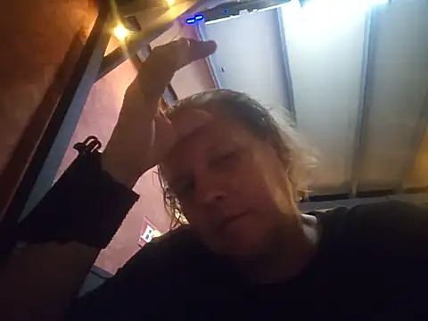 Snapshot of yourMasterisBored chatting on 20, 7, 2026 yourMasterisBored online show from 20, 7, 2026