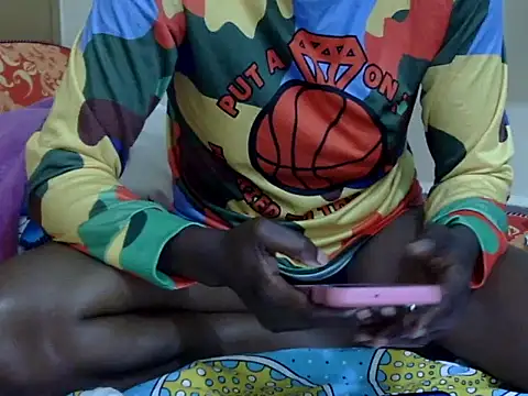 Snapshot of Rhofhi12 chatting on 2, 6, 2026 Rhofhi12 online show from 2, 6, 2026