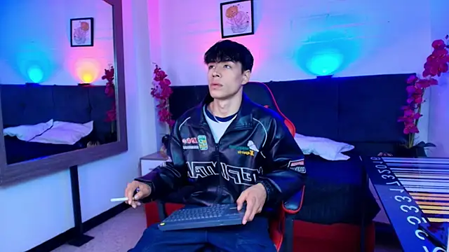 Andreew Style online show from 8, 5, 2026