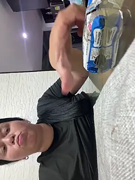 pamela hornny Rosi online show from 1, 4, 2026