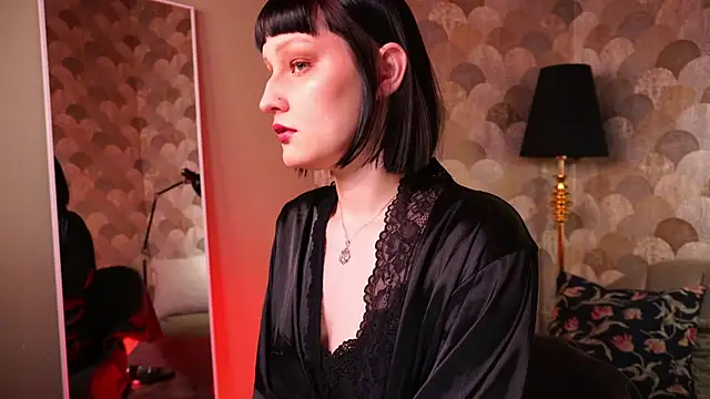 Velvet Lily online show from 22, 3, 2026