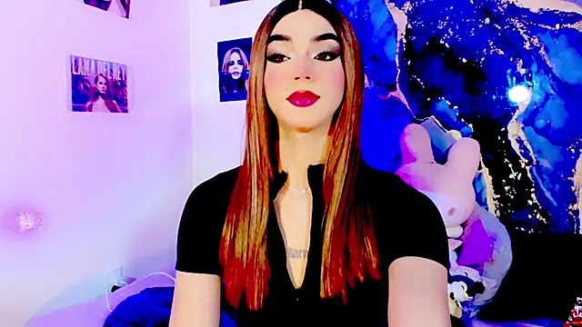 Snapshot of blonde_queen- chatting on 21, 5, 2026 blonde queen- online show from 21, 5, 2026
