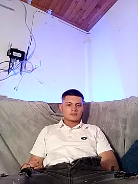 Snapshot of tony_pinkcock chatting on 19, 3, 2026 tony pinkcock online show from 19, 3, 2026