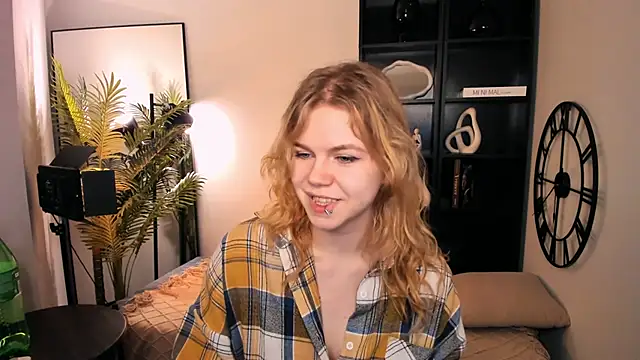 ElizabethVane online show from 27, 6, 2026