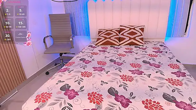 ZainaNour online show from 18, 3, 2026