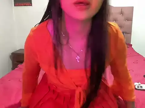 sakuraluna  online show from 20, 3, 2026